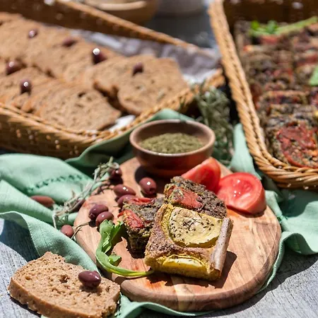 Отель Rama Holistic And Retreats - Vegan Full Board