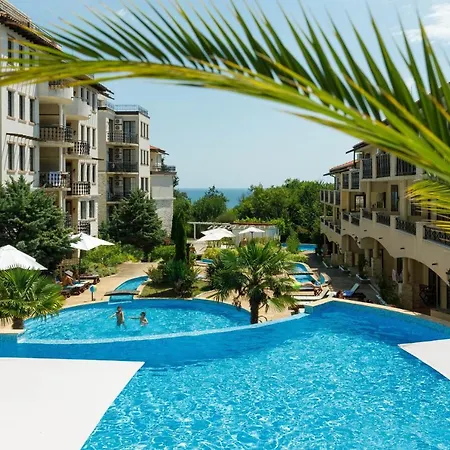 ホテル Rama Holistic And Retreats - Vegan Full Board 4*