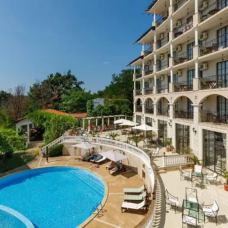 Rama Holistic And Retreats - Vegan Full Board Obzor