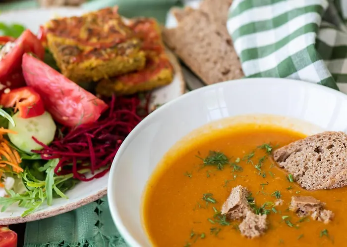 Rama Holistic And Retreats - Vegan Full Board