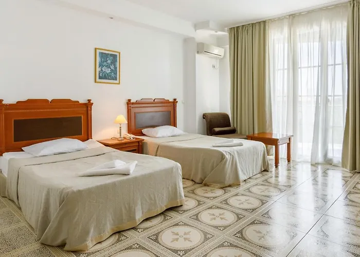 Rama Holistic And Retreats - Vegan Full Board Ξενοδοχείο