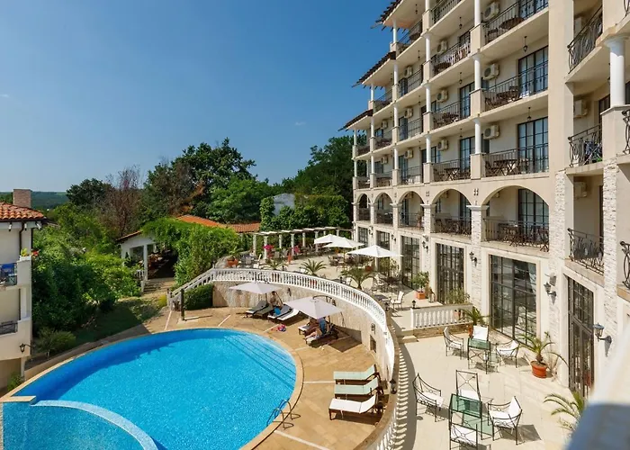 Rama Holistic And Retreats - Vegan Full Board Obzor