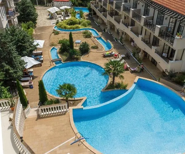 Rama Holistic And Retreats - Vegan Full Board